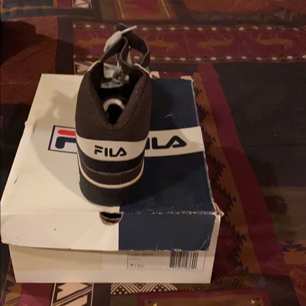 Fils - Picture 3 of 3